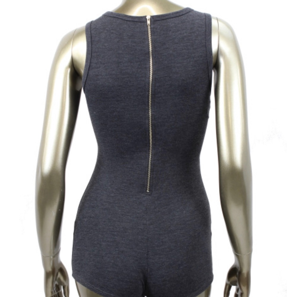Perfect romper - Picture 2 of 2